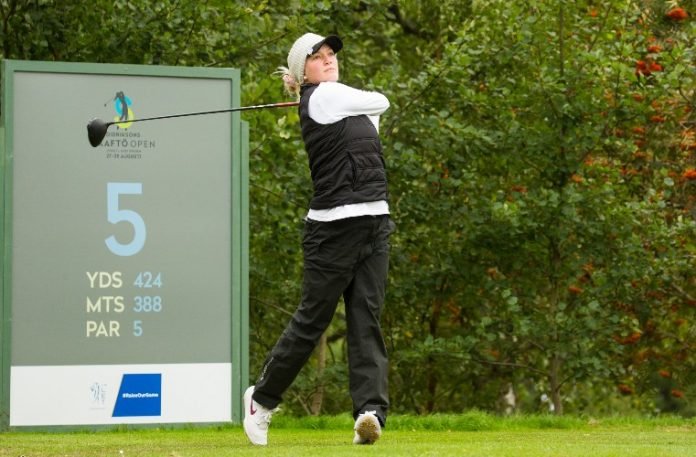 Swedish amateur Beatrice Wallin made the most of her familiar surroundings in Skafto, as she kept her composure amid gusty conditions to share the lead after 18 holes of the Skafto Open. Photo: Tristan Jones/LET