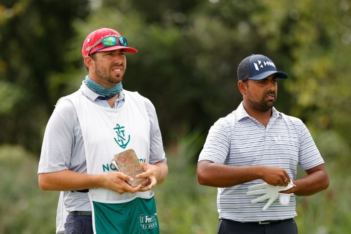 Anirban Anirban Lahiri on the 16th tee during the first round of THE NORTHERN TRUST, the first event of the FedExCup Playoffs, at Liberty National Golf Club in Jersey City. (Photo by Sarah Stier/Getty Images)