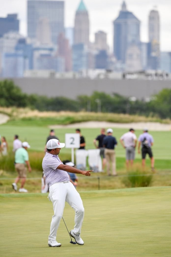 Anirban Anirban Lahiri reacts to missing his birdie putt at the second hole during the second round of THE NORTHERN TRUST at Liberty National Golf Club in Jersey City on Friday. (Photo by Tracy Wilcox/PGA TOUR via Getty Images)