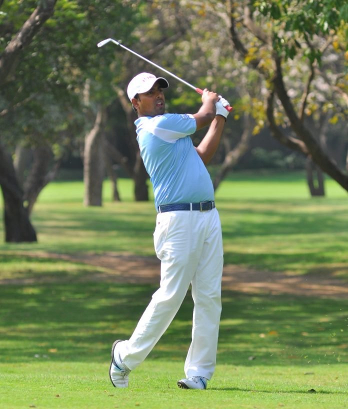 Nothing short of a top-10 on the final day of The Northern Trust will do for Anirban Lahiri as attempts to progress in the FedExCup Playoffs. Photo: PGTI