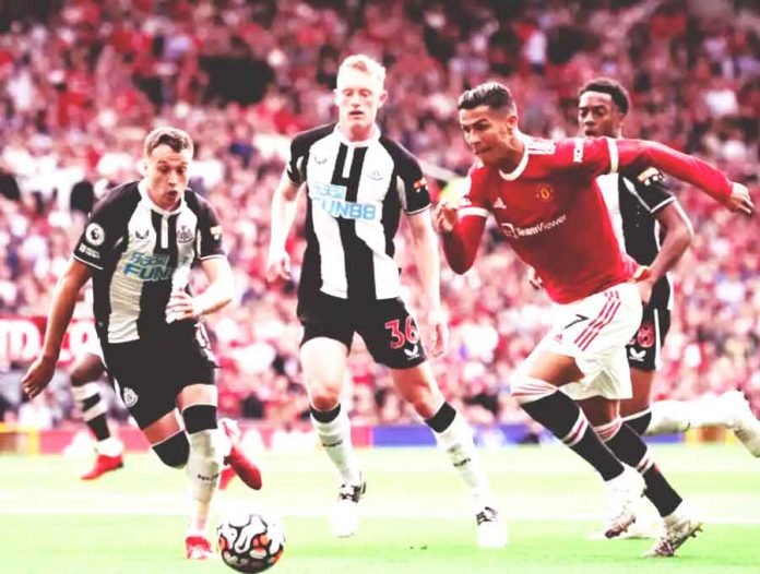 RONALDO_MANCHESTER_UNITED Cristiano Ronaldo gets into the business mode immediately after donning the Manchester United colours after 12 years