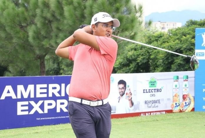 Anshul Patel got off to a dream start at the IndianOil Servo Masters in Digboi.
